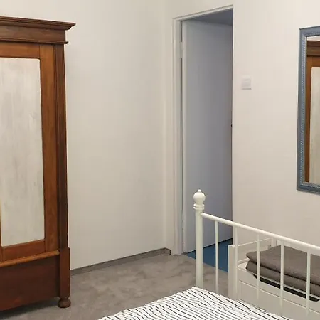 Zakatek Pod Grusza Bedzino