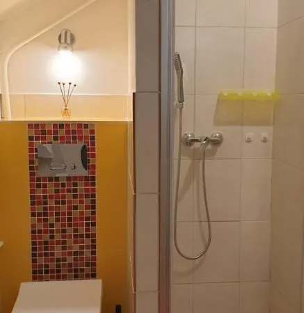 Zakatek Pod Grusza Farm stay Bedzino