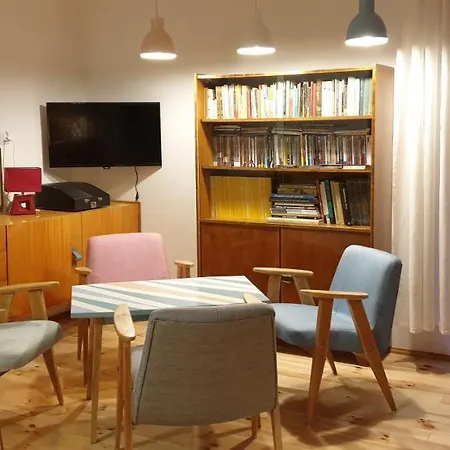 Zakatek Pod Grusza Bedzino