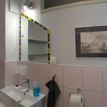 Zakatek Pod Grusza * Bedzino